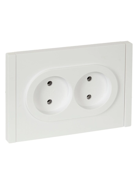 Розетка двойная без заземления с защитной шторкой безвинтовое крепление 10А FORTE&PIANO БЕЛЫЙ FP226 IEK