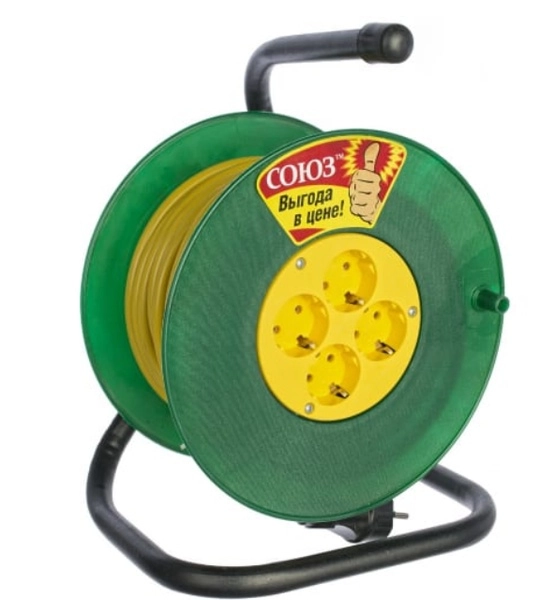 Удлинитель на катушке с заземлением 4 гнезда 20м ПВС3х2,5 на катушке Союз (Универсал) 481S-3702