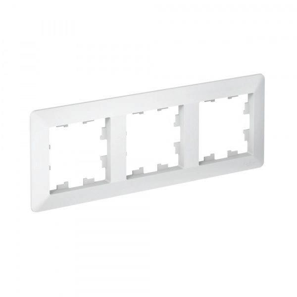 Рамка трехместная ATLASDESIGN AIR ЛОТОС/дымчатый белый