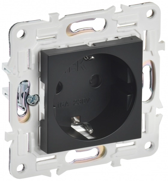 Розетка с заземляющими контактами со шторкой 16А IEK SKANDY SK-R04Bl ЧЕРНЫЙ