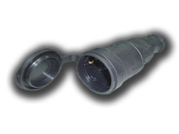 Розетка прямая с заземлением Каучук 16А IP44 с крышкой Черная LEZARD 106-0400-0102/102
