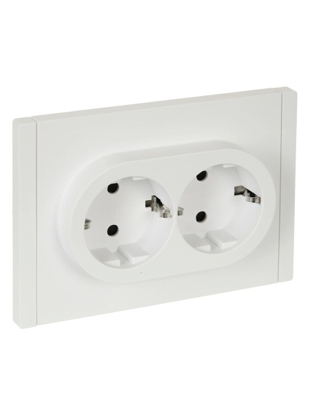 Розетка двойная с заземляющими контактами с защитной шторкой безвинтовое крепление 16А FORTE&PIANO БЕЛЫЙ FP223 IEK