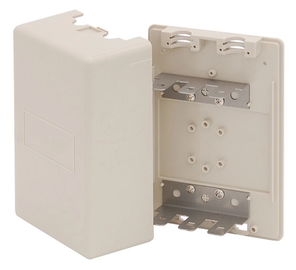 Бокс настенный распределительный NIKOMAX, на 3 плинта (до 30-ти пар), с кронштейнами, пластиковый, 150х105х56мм, бежевый