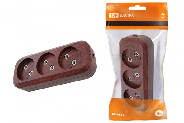 Колодка 3 гнезда без заземления 10А 220В 2200Вт ЭКО Бук TDM SQ1806-0061