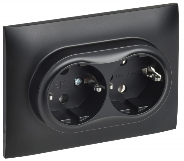 Розетка двойная с заземляющими контактами без защитной шторки 16А IEK SKANDY в сборе SK-R08Bl ЧЕРНЫЙ