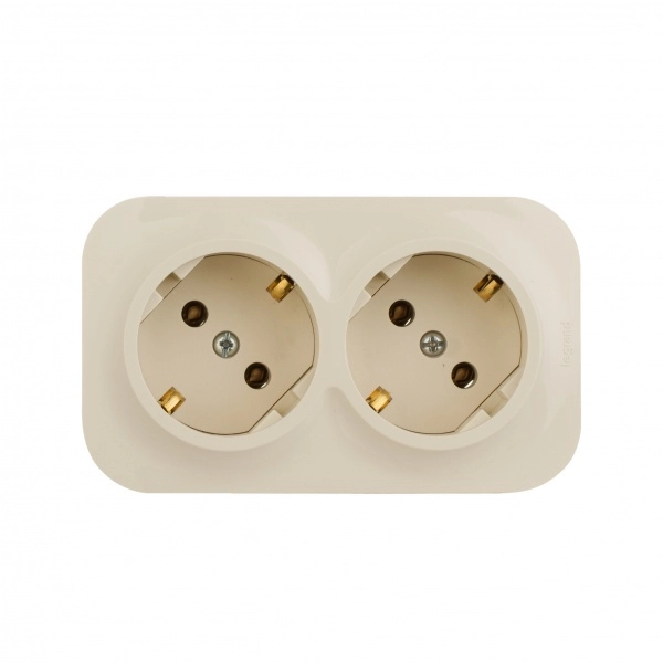 Розетка Legrand Quteo 2-местная для открытой установки цвет бежевый