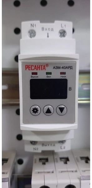 Блок защиты по напряжению Ресанта АЗМ-40АРД регулируемый (с дисплеем)