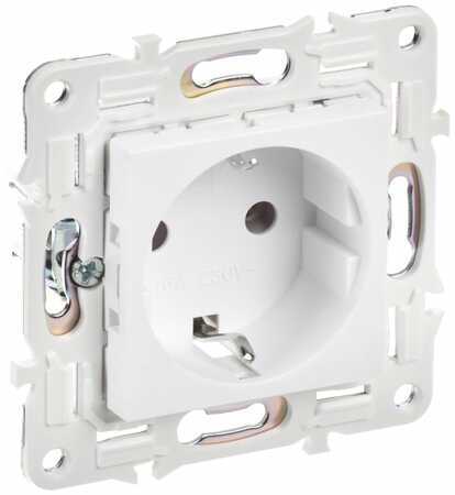 Розетка с заземляющими контактами без защитной шторки 16А IEK SKANDY SK-R05W АРКТИЧЕСКИЙ БЕЛЫЙ